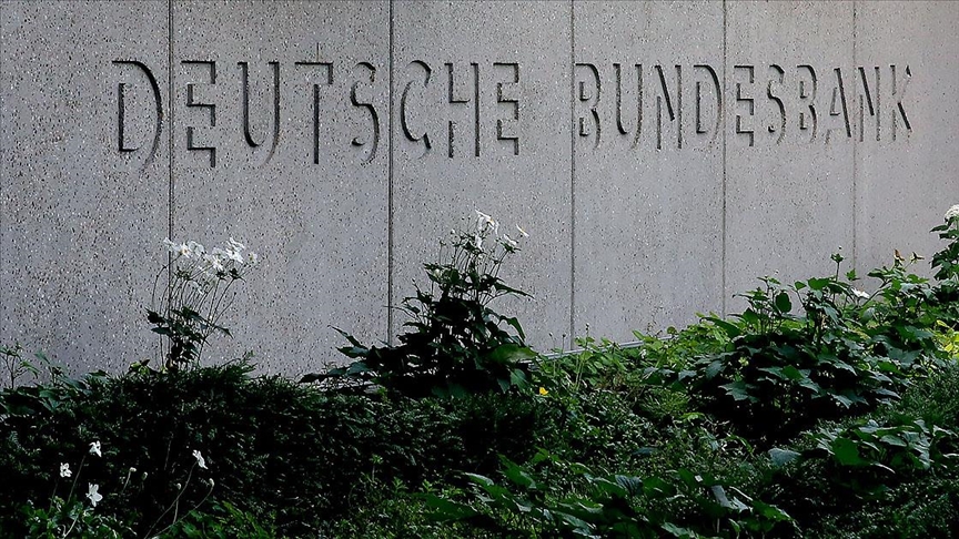 Bundesbank: Almanya’da enflasyon sonbaharda çift hane olabilir