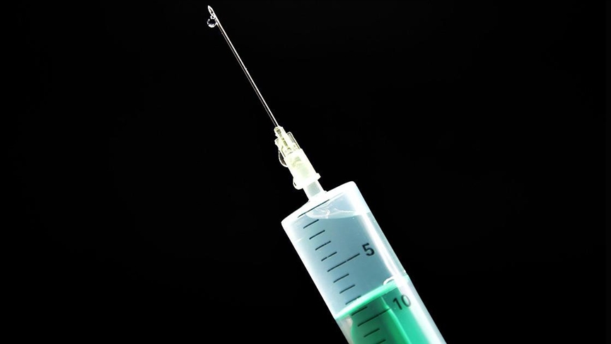 Oxford Üniversitesi, geliştirdiği sıtma aşısının yüzde 80 koruma sağladığını açıkladı
