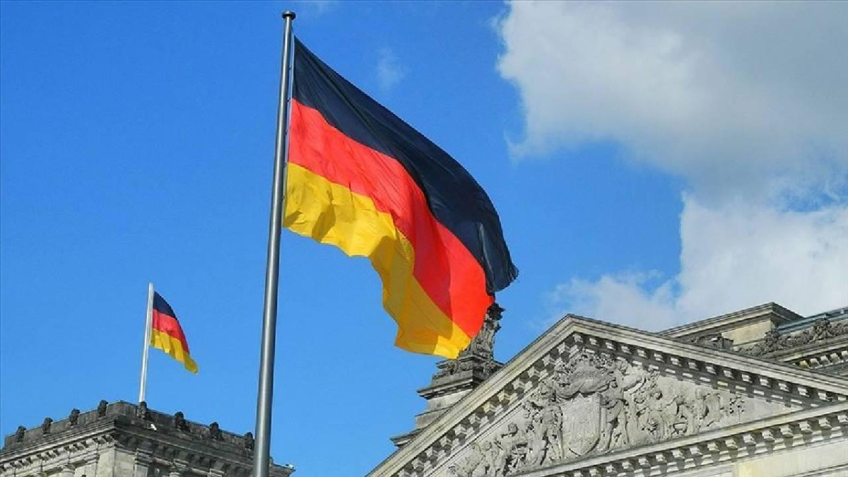 Almanya’da siyasetçilere yönelik saldırılar arttı