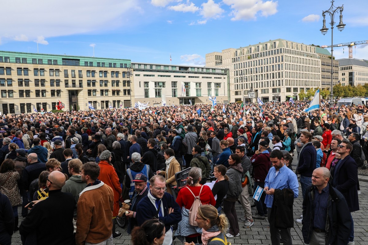 İsrail'e yönelik saldırılar Berlin'de protesto edildi