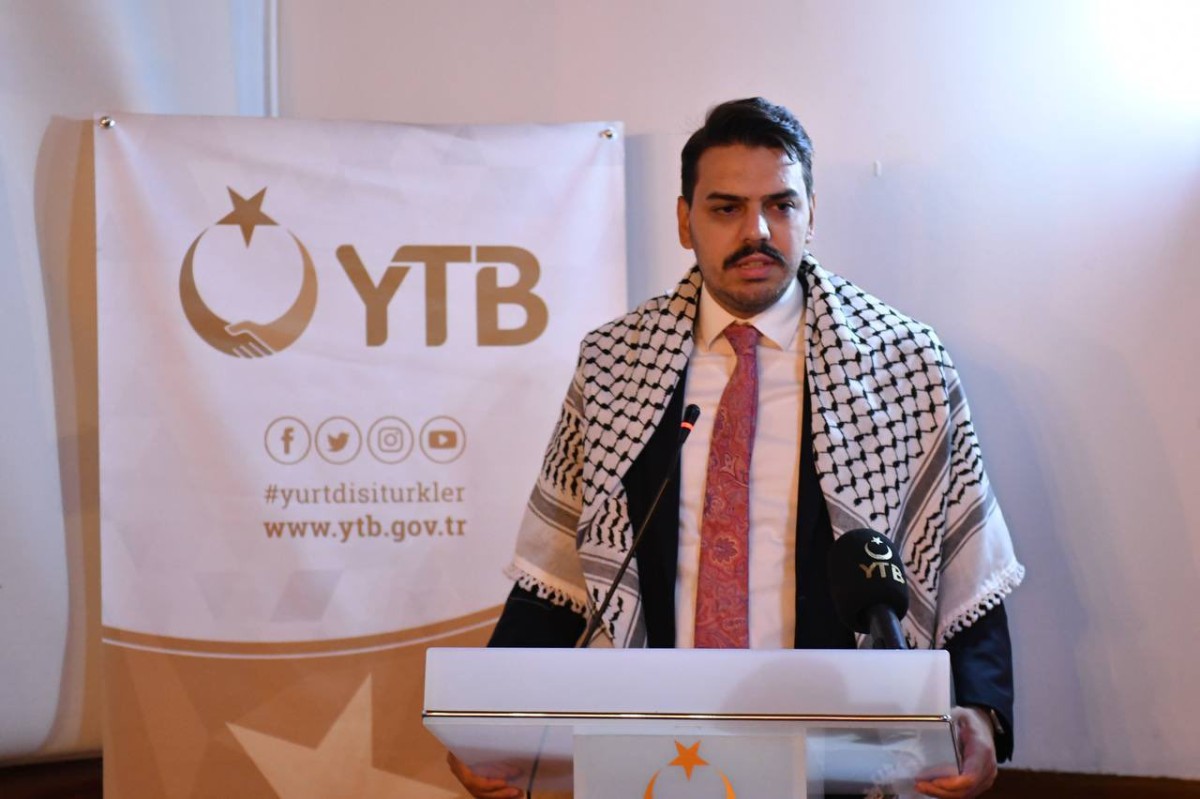 YTB Başkanı Eren, Filistinli Öğrencilerle Bir Araya Geldi