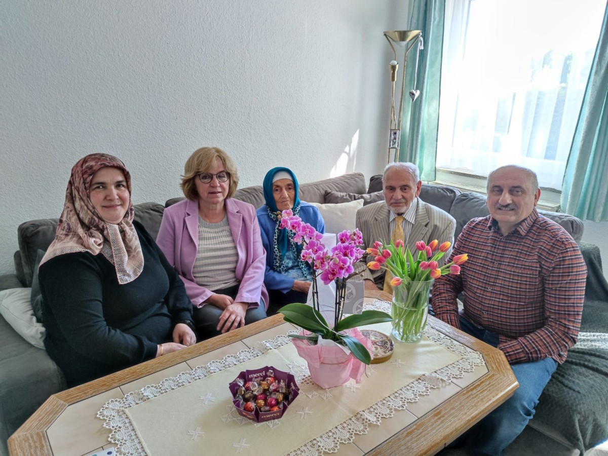 Osnabrück Belediye Başkanı’ndan 90 Yaşındaki Ramazan Çığır’a Anlamlı Ziyaret