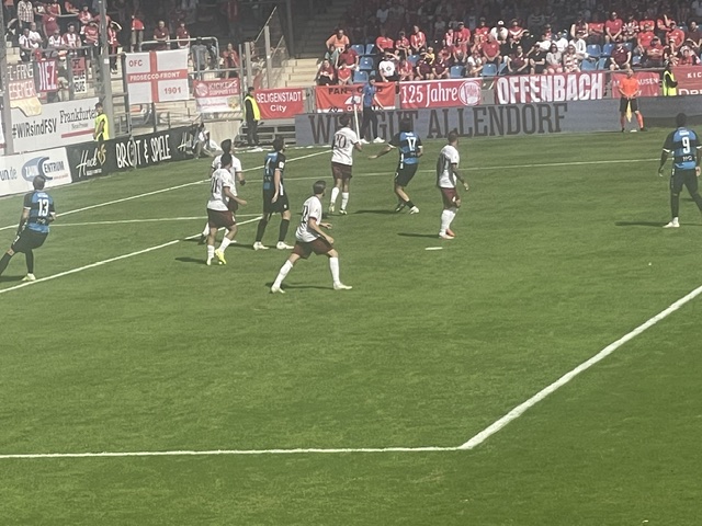 FSV Frankfurt ile Kickers Offenbach Puanları Paylaştı
