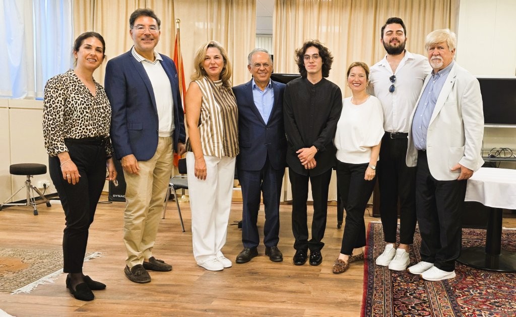 Tuna Tüney Offenbach’ta sanatseverlerle buluştu