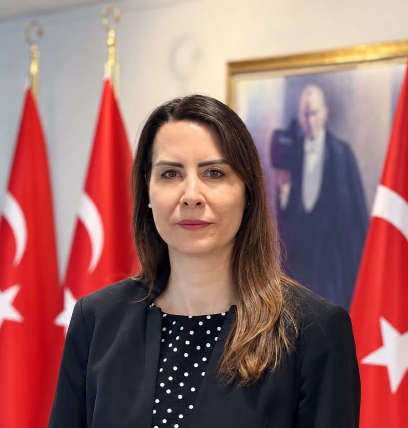 T.C. DÜSSELDORF BAŞKONSOLOSU F. FUNDA ÇELEN ERPEK’TEN VATANDAŞLARA VE TÜRK TOPLUMUNA MESAJ