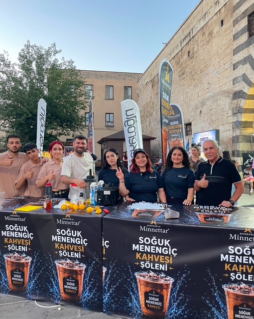 Gaziantep’te Soğuk Menengiç Kahvesi Tanıtımına Yoğun İlgi